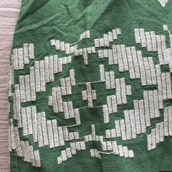 Green Patterned Wide-Leg Pants - Picture 4 of 6